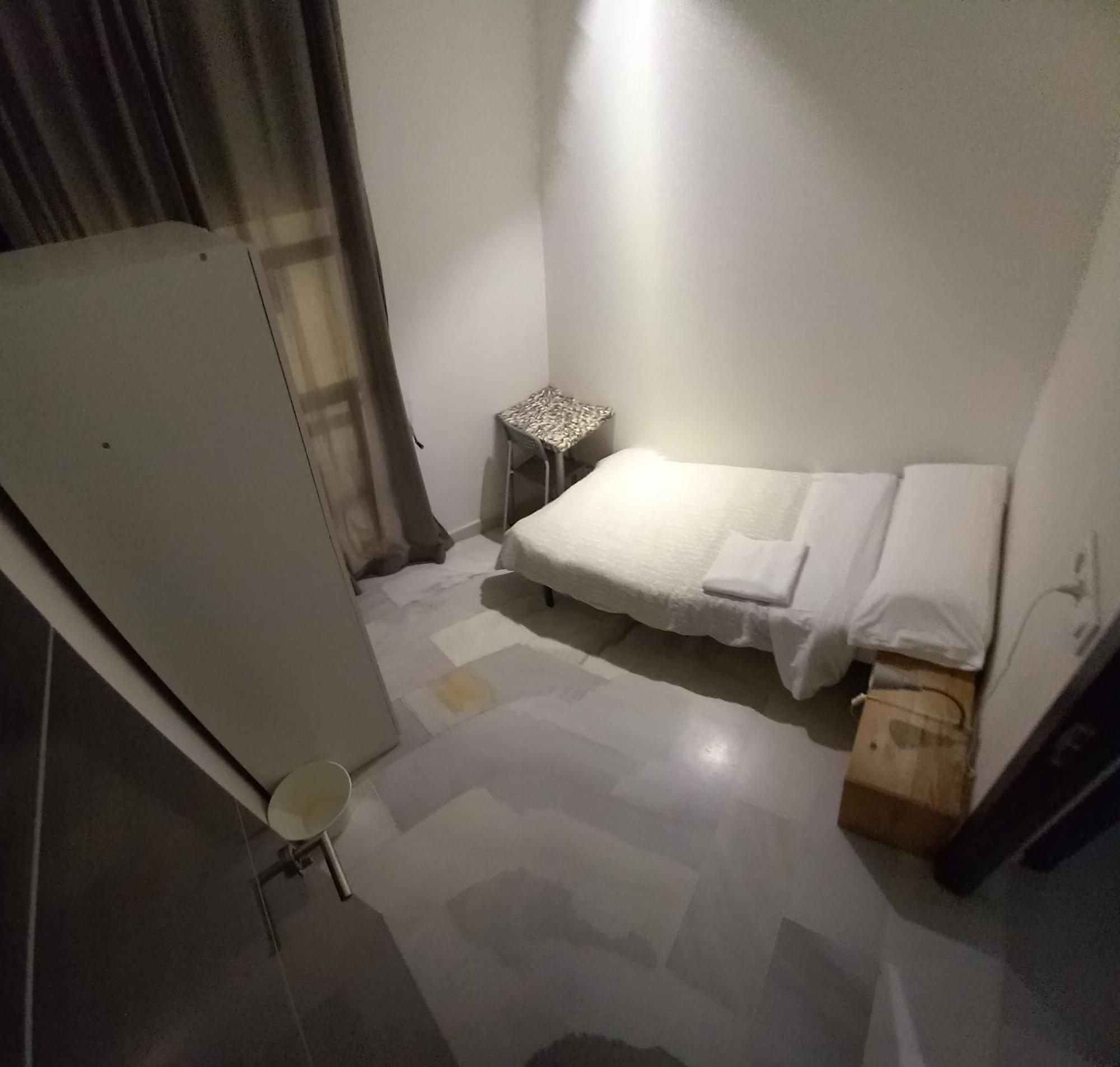 Hostel Central Sevilla * Sevilha